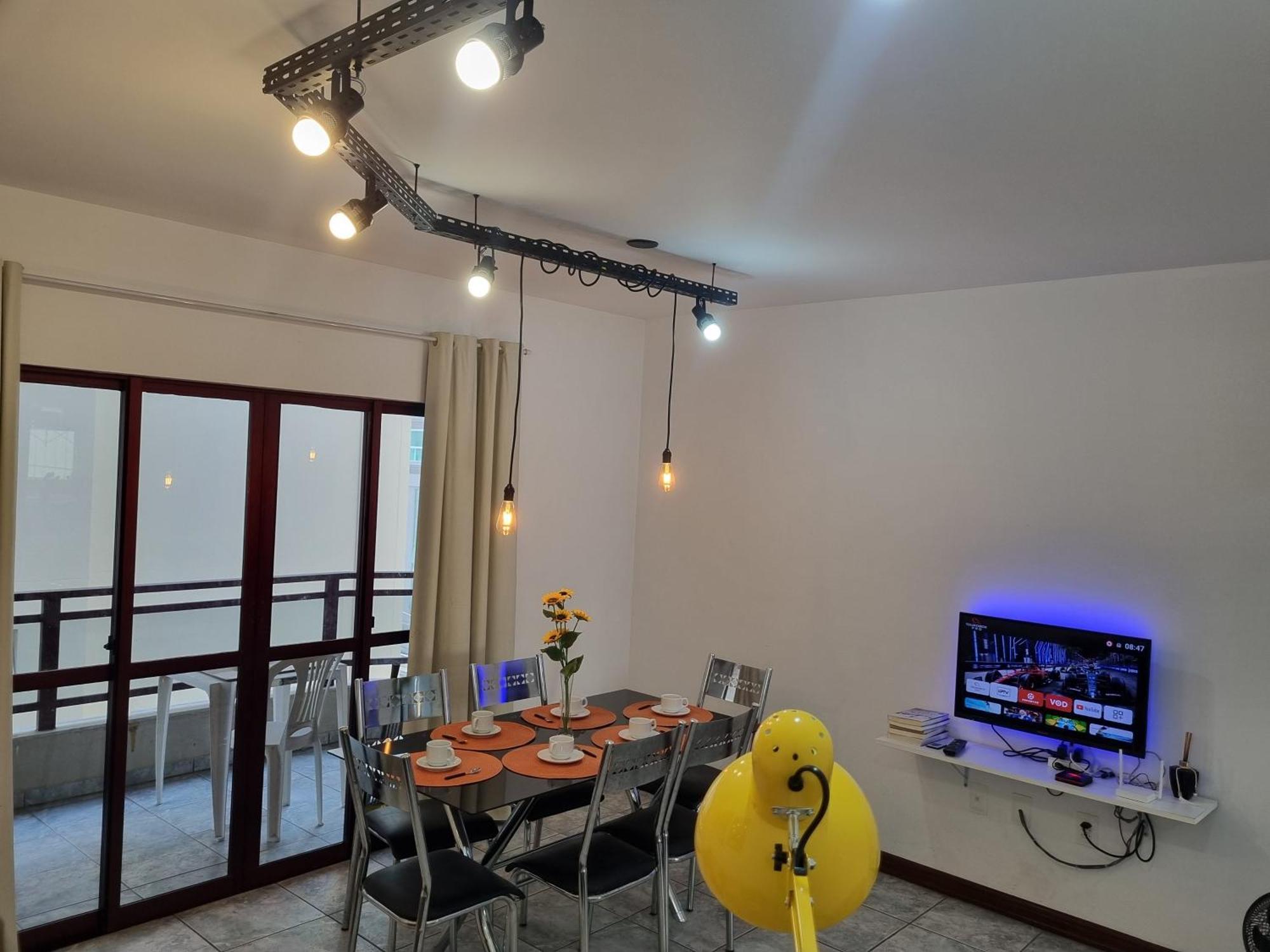 Uma Quadra E Meia Do Mar Ar Wifi Smart Tv Itapema Exteriér fotografie